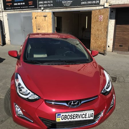 Hyundai Elantra Red