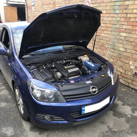 Opel Astra 2.0 Turbo