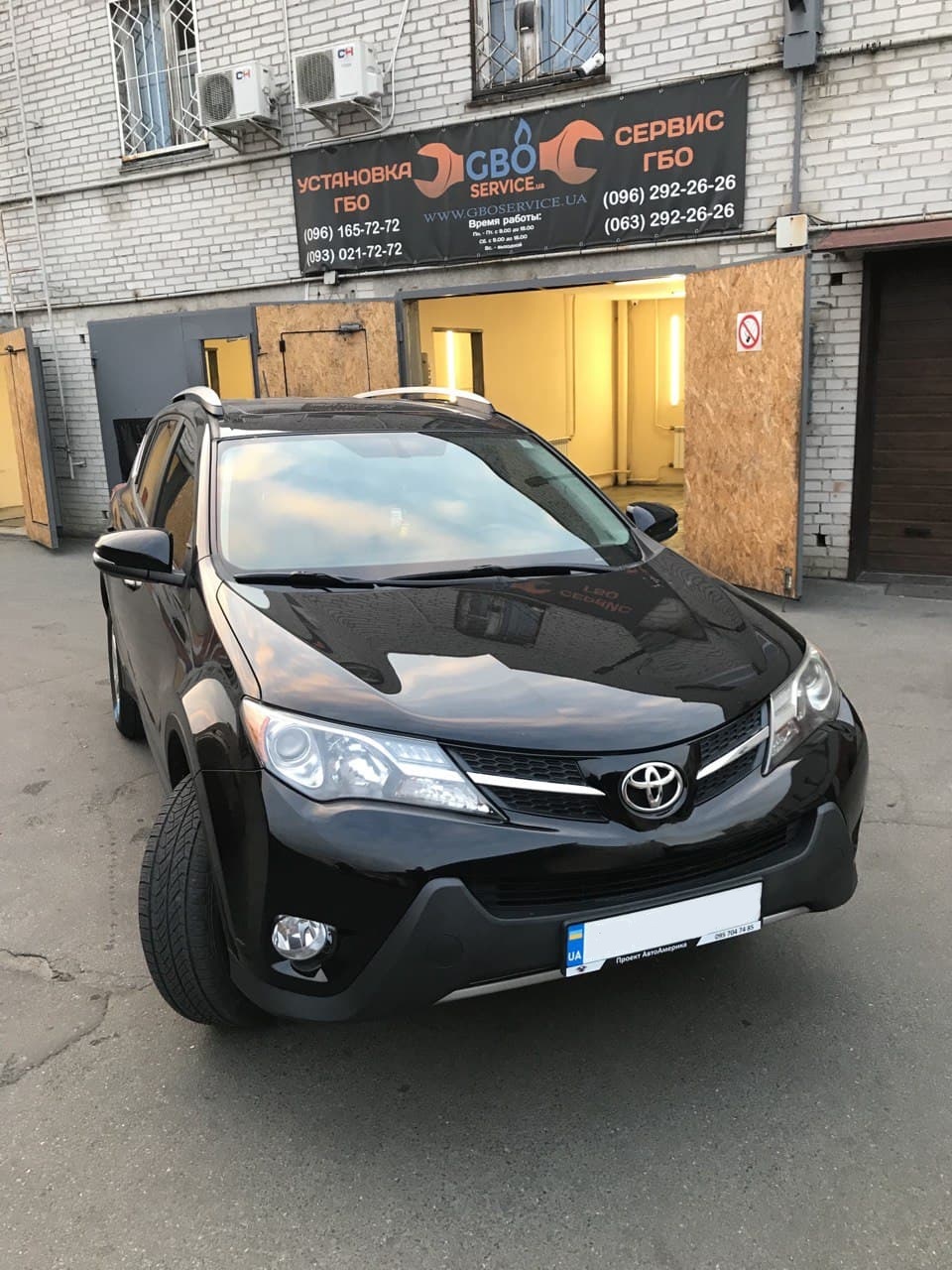 Toyota RAV4 Black