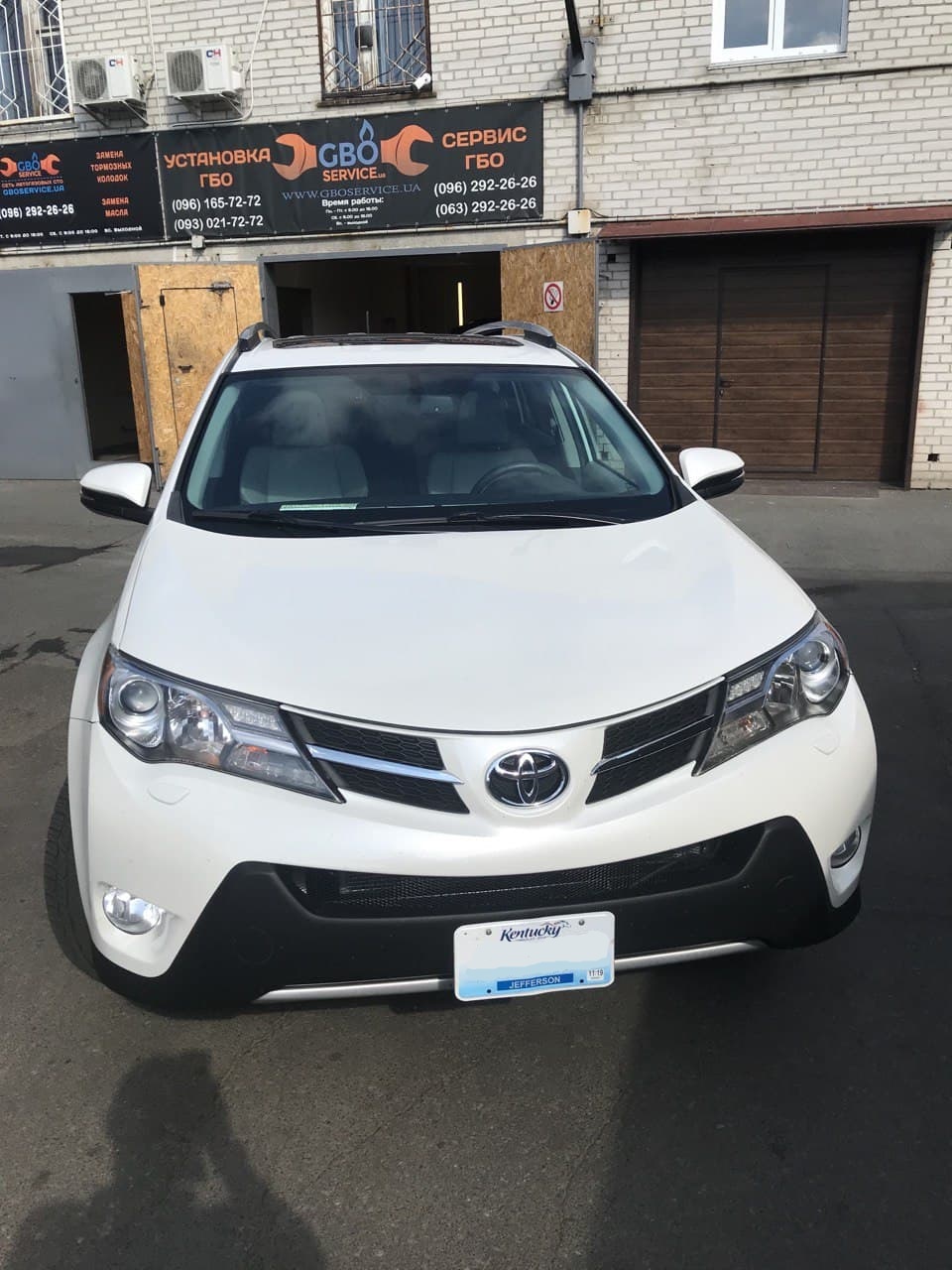 Toyota RAV4 White
