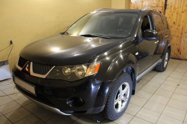 Mitsubishi Outlander XL 2.4 2008