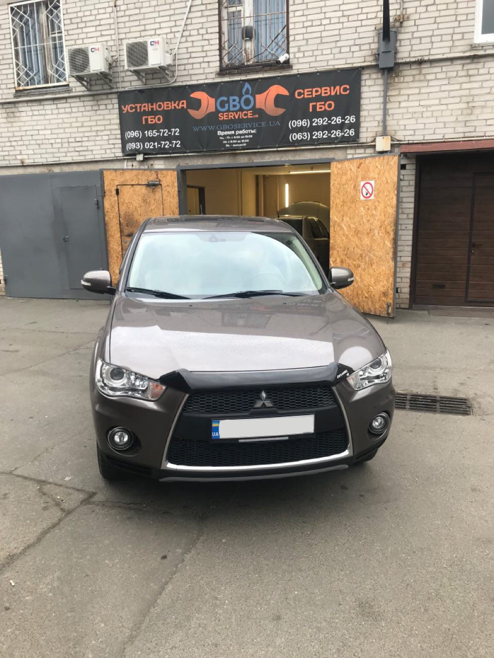 Mitsubishi Outlander V6